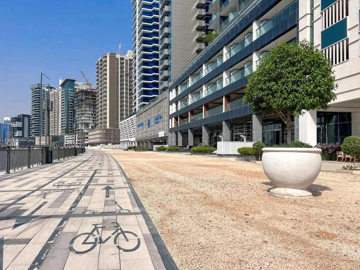 Apartment 1Br Suit With Full Canal View - Down Town Dubai