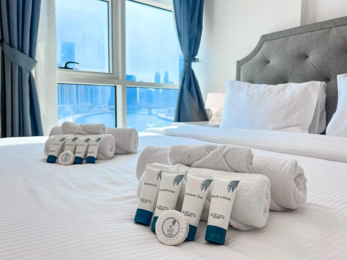 1Br Suit With Full Canal View - Down Town Dubaj Apartmán